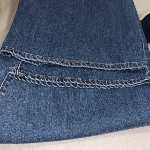 Sz. 14 / 32 Lucky Brand Sofia Bootcut Jeans - Picture 12 of 12